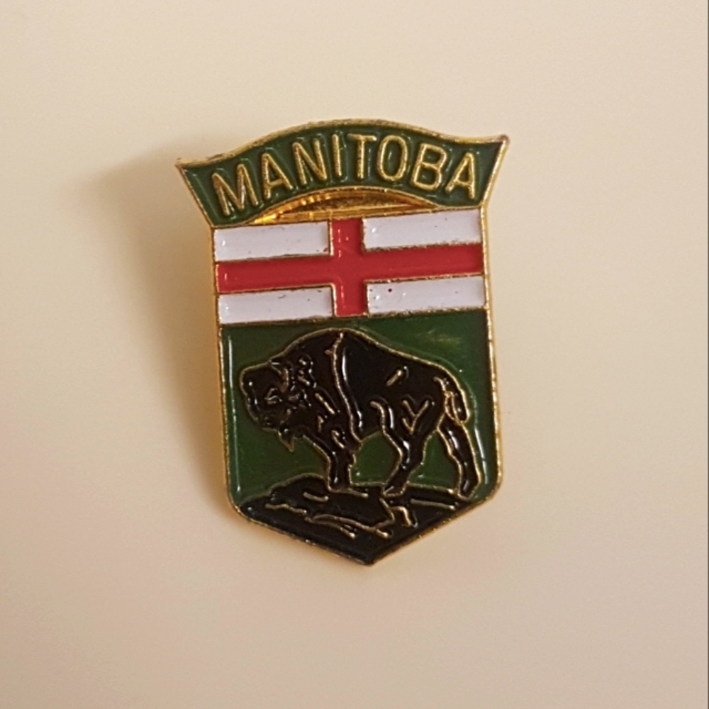 💲5️⃣ in 🛍️of2+  Manitoba Provincial Crest Pin B